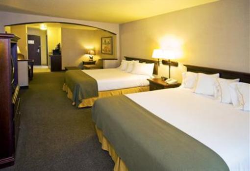 фото отеля Holiday Inn Express & Suites - The Hunt Lodge