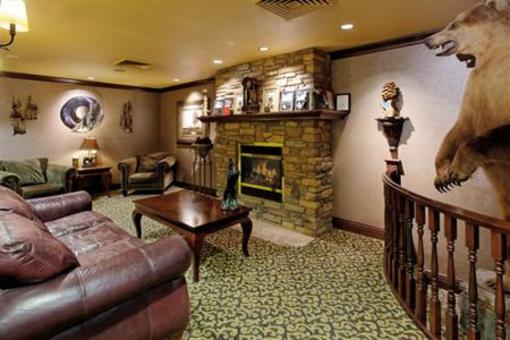 фото отеля Holiday Inn Express & Suites - The Hunt Lodge