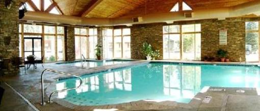 фото отеля Holiday Inn Express & Suites - The Hunt Lodge
