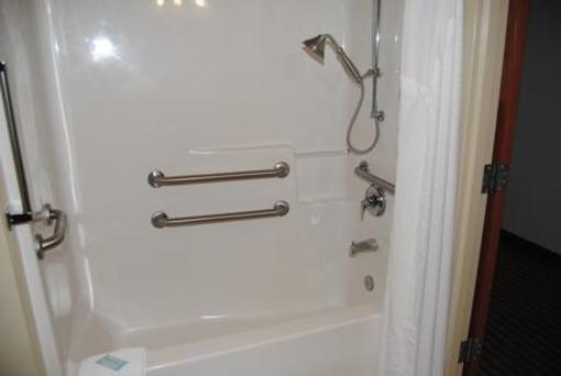 фото отеля Holiday Inn Express Hotel & Suites Mooresville - Lake Norman