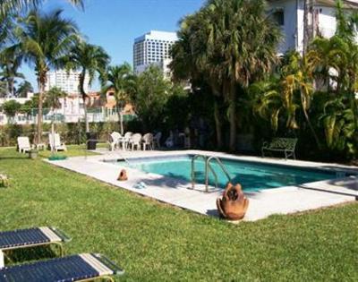 фото отеля Fronds Hotel And Apartments Fort Lauderdale