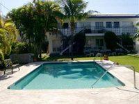 Fronds Hotel And Apartments Fort Lauderdale