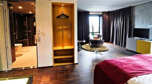 фото отеля Comfort Hotel Square