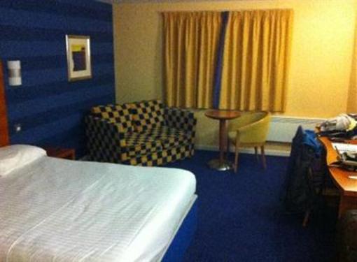 фото отеля Speedbird Inn Aberdeen