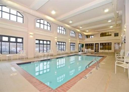 фото отеля Comfort Inn & Suites Airport-American Way