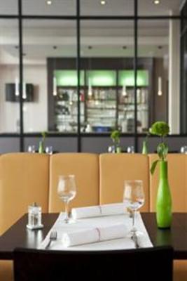 фото отеля Intercityhotel Hannover