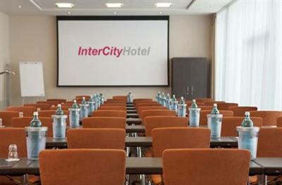 фото отеля Intercityhotel Hannover