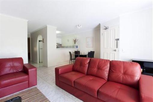 фото отеля Cannes Court Apartments Gold Coast