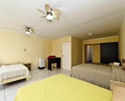 фото отеля Miraflores Wasi Bed and Breakfast Lima