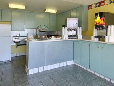фото отеля Super 8 Anaheim Near Disneyland