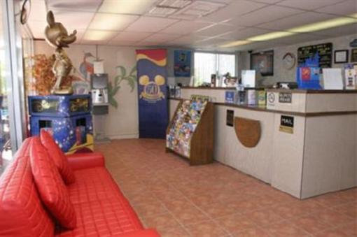 фото отеля Super 8 Anaheim Near Disneyland