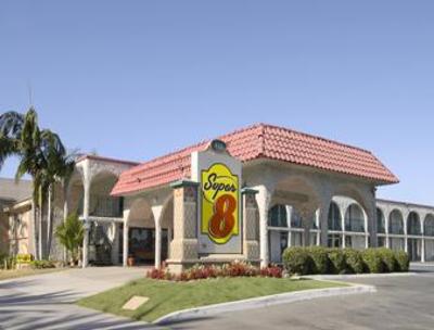 фото отеля Super 8 Anaheim Near Disneyland