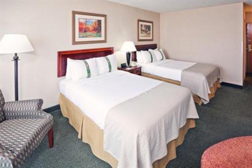 фото отеля Holiday Inn Joplin I 44 & US 71