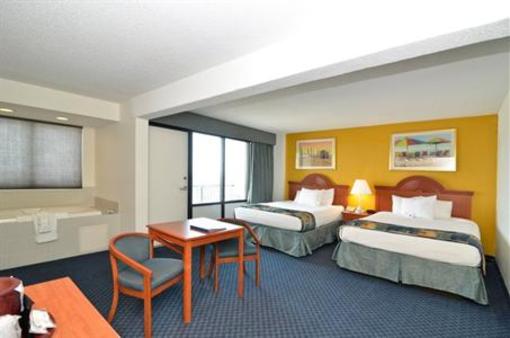 фото отеля BEST WESTERN PLUS Oceanfront Virginia Beach