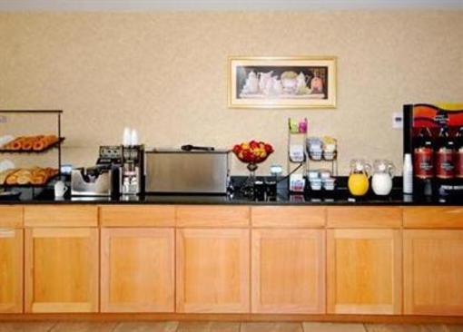 фото отеля Comfort Inn Westport