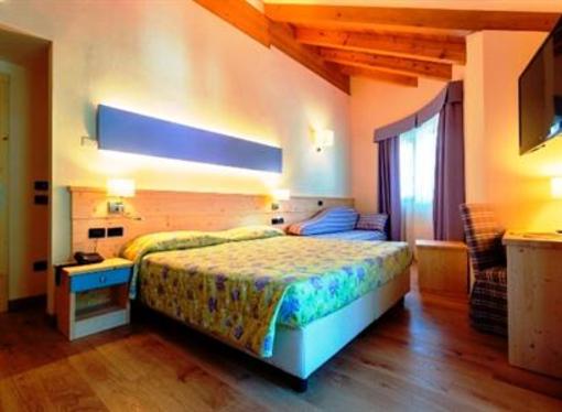 фото отеля AlpHoliday Dolomiti Wellness & Fun Hotel