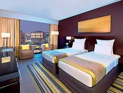 фото отеля Pullman Dubai Deira City Centre