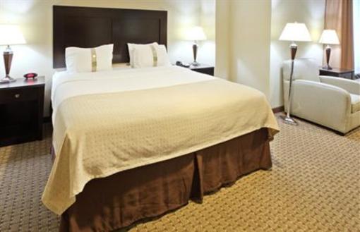фото отеля Holiday Inn Hotel & Suites Rogers (Arkansas)