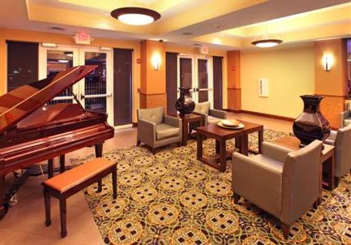фото отеля Holiday Inn Hotel & Suites Rogers (Arkansas)