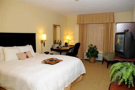 фото отеля Hampton Inn and Suites Charlotte Pineville