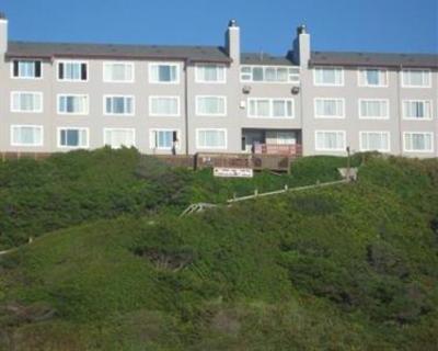 фото отеля Nordic Oceanfront Inn