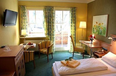 фото отеля Kur-und Vitalhotel Wiedemann