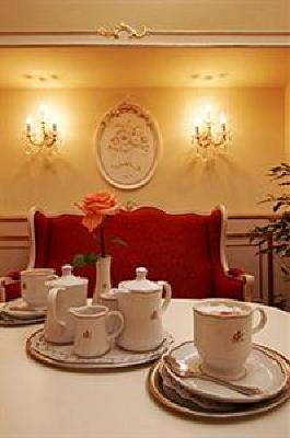 фото отеля BEST WESTERN Premier Hotel Romischer Kaiser