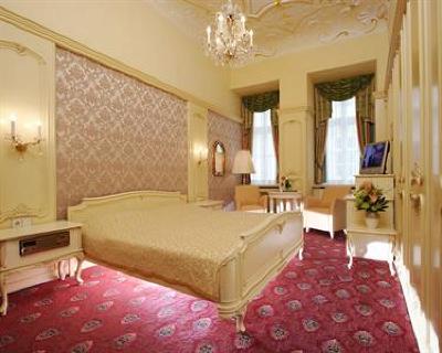 фото отеля BEST WESTERN Premier Hotel Romischer Kaiser