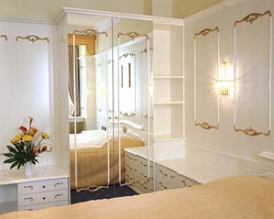фото отеля BEST WESTERN Premier Hotel Romischer Kaiser