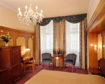 фото отеля BEST WESTERN Premier Hotel Romischer Kaiser