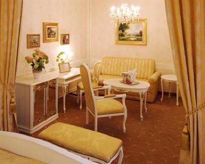 фото отеля BEST WESTERN Premier Hotel Romischer Kaiser