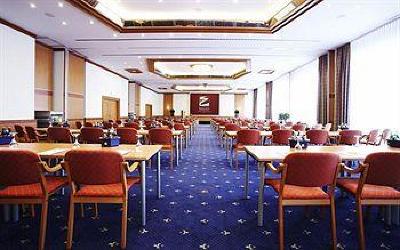 фото отеля Hotel Esperanto Fulda