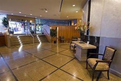 фото отеля Empire Landmark Hotel and Conference Center