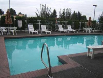 фото отеля Best Western River's Edge Hotel Tukwila