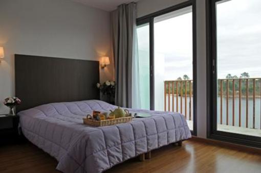 фото отеля Résidence All Suites Home La Teste-de-Buch