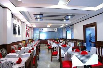 фото отеля Hotel Royale Residency