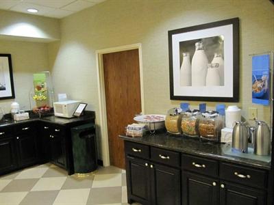 фото отеля Hampton Inn Lindale/Tyler