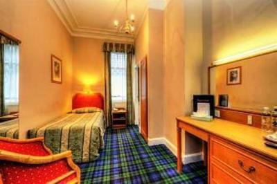 фото отеля Royal British Hotel