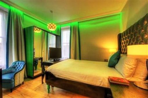 фото отеля Royal British Hotel