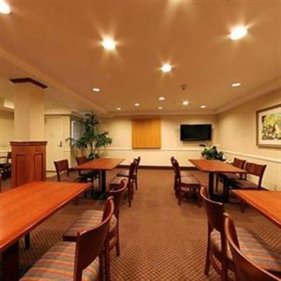фото отеля BEST WESTERN PLUS Laguna Brisas Spa Hotel