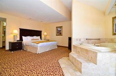 фото отеля BEST WESTERN PLUS Laguna Brisas Spa Hotel