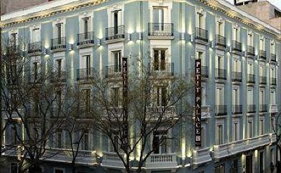 фото отеля Petit Palace Art Gallery