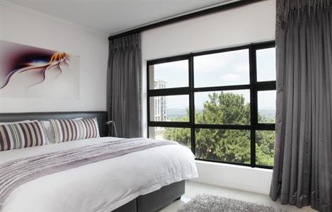 фото отеля 20 West Executive Apartments & Hotel