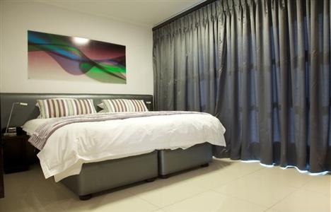 фото отеля 20 West Executive Apartments & Hotel