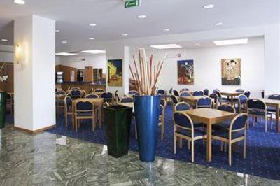 фото отеля Holiday Inn Express Foligno