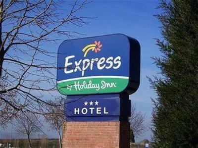 фото отеля Holiday Inn Express Foligno