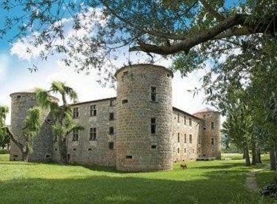 фото отеля Chateau des Ducs de Joyeuse