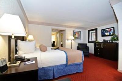 фото отеля BEST WESTERN Plus Concordville Hotel