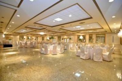 фото отеля BEST WESTERN Plus Concordville Hotel