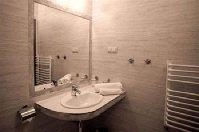 фото отеля Amber Hotel